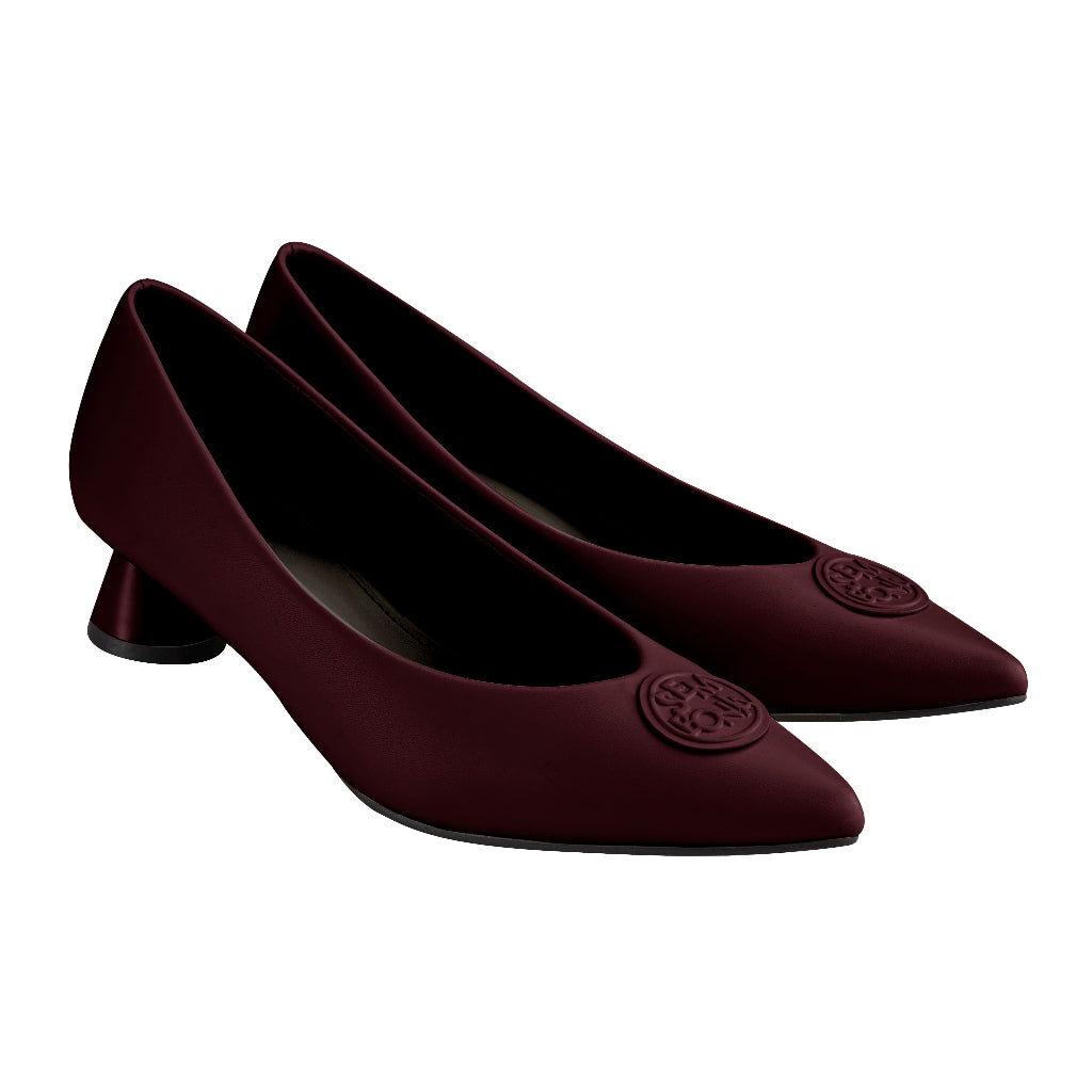 Women Recycled Materials of Synthetic Leather Court