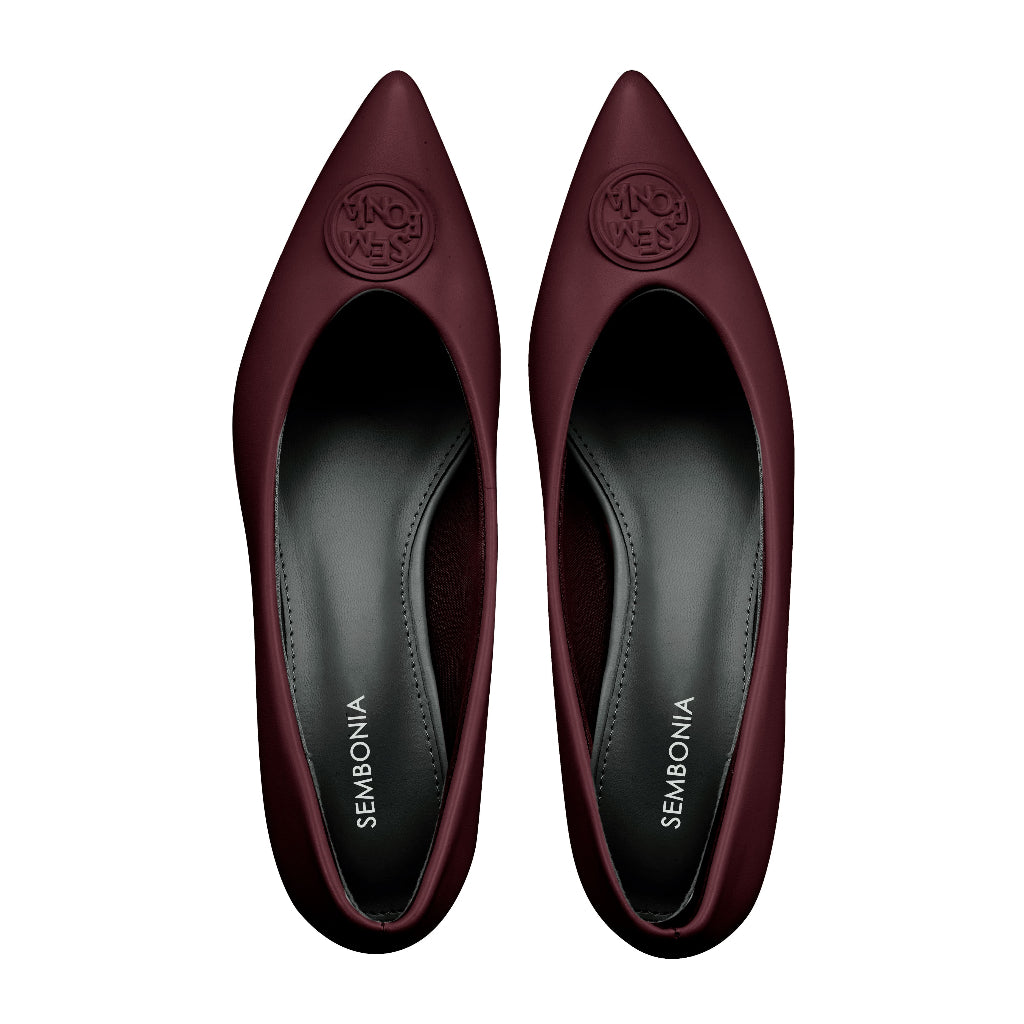Women Recycled Materials of Synthetic Leather Court